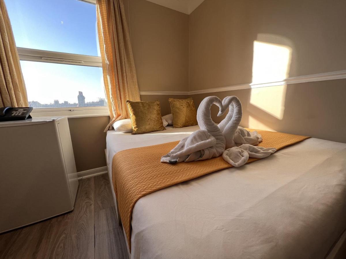 The Commongate Hotels ロンドン エクステリア 写真